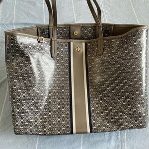 Tory Burch Gemini Link Canvas Tote